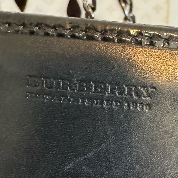 Burberry leather and canvas long wallet with COA and unbranded chain - Picture 8 of 13